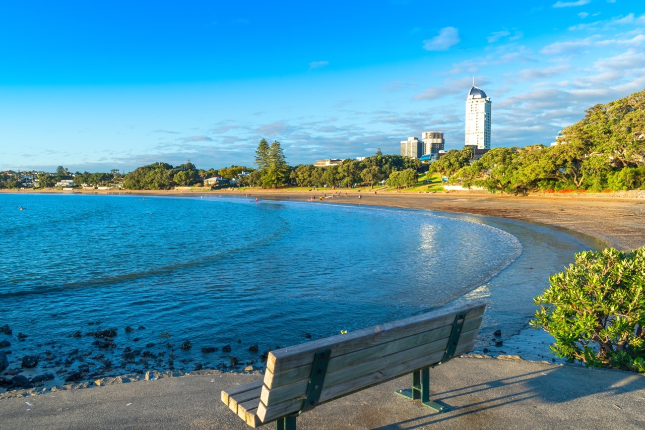 takapuna beach